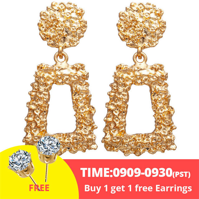 17KM Vintage Gold Round Metal Sequin Stud Earrings For Women